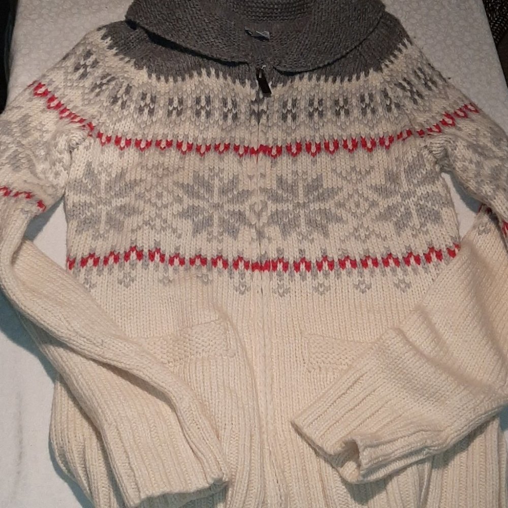 Kismet sweater